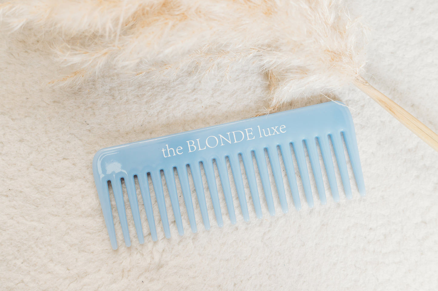 Luxe wide toothed comb
