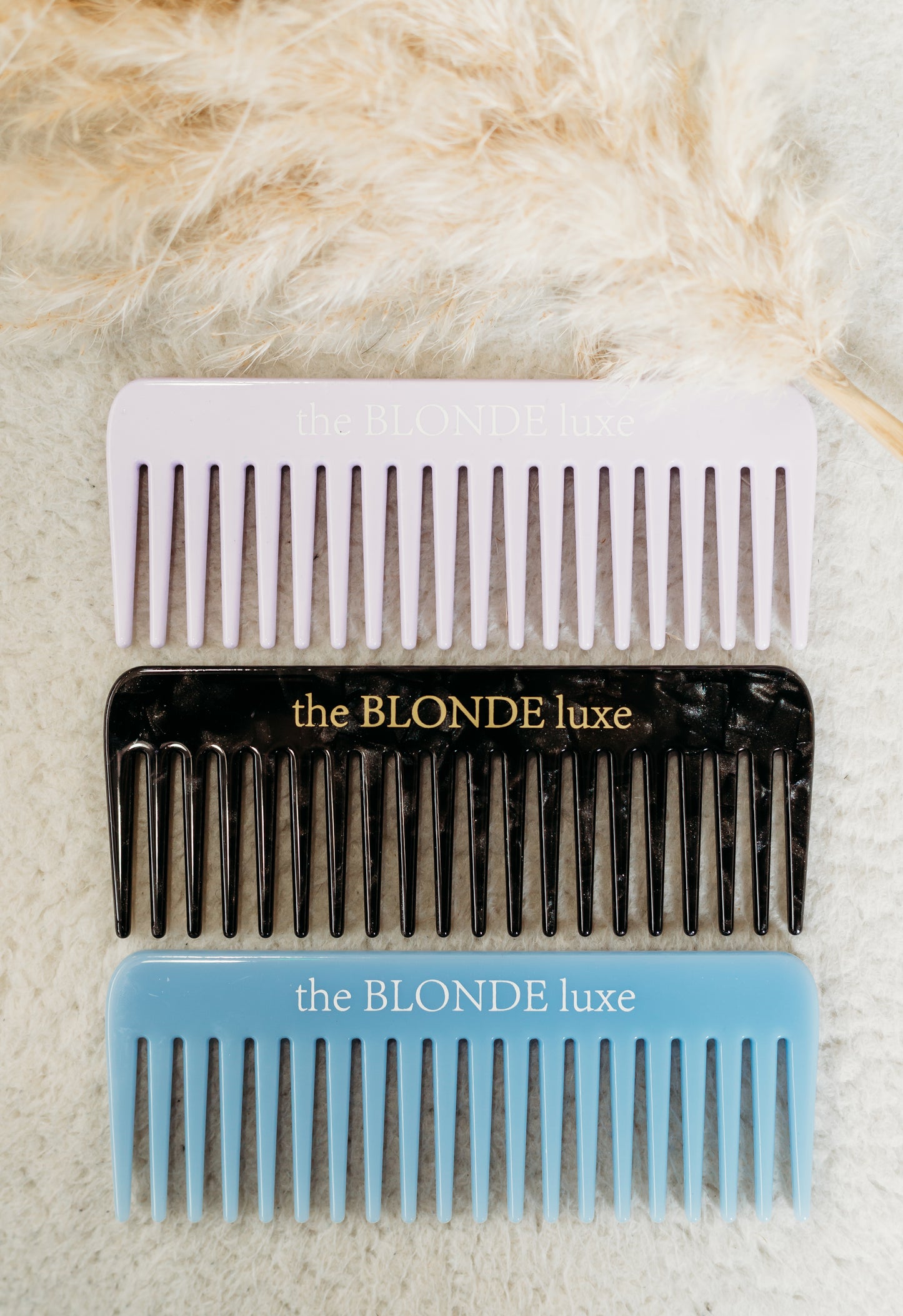 Luxe wide toothed comb